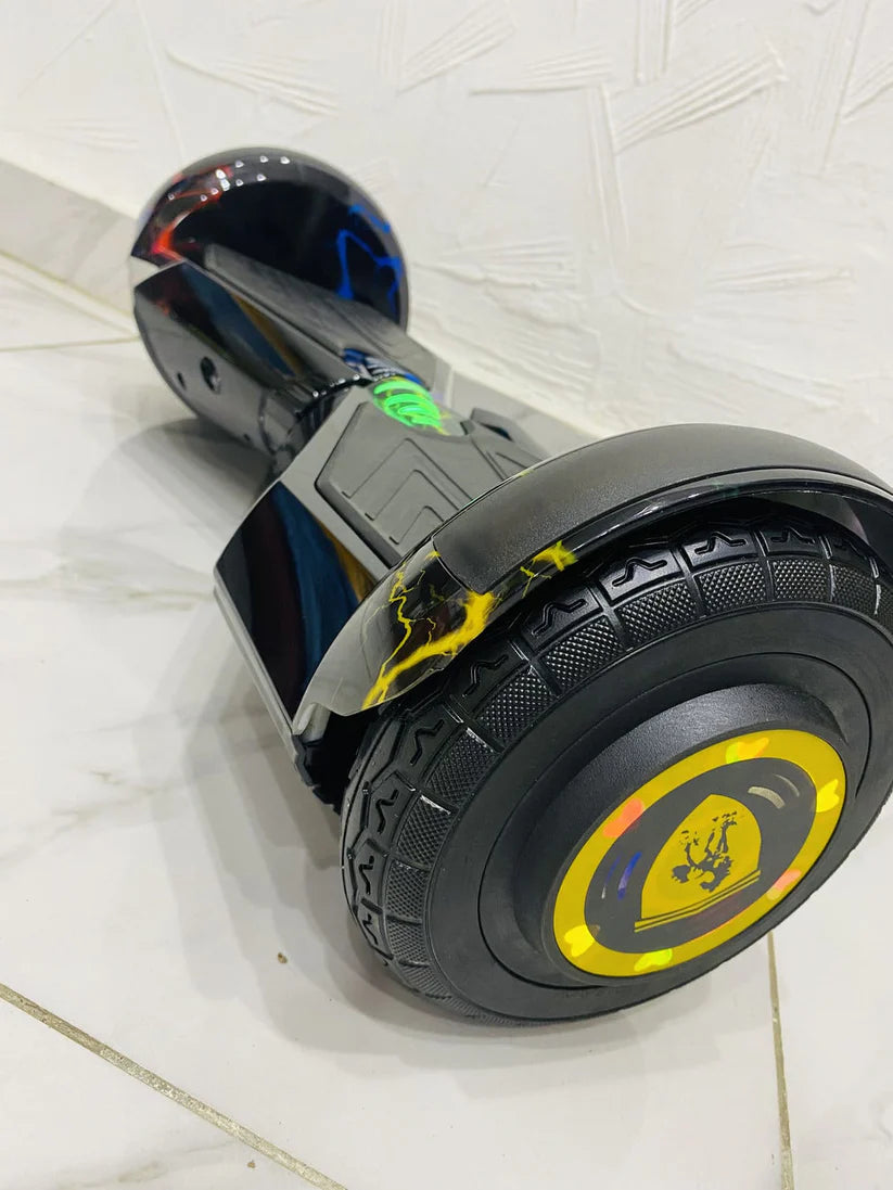 Hoverboard Electrique , Music Bluetooth, lumineux 6.5 Pouces + Kit De Protection